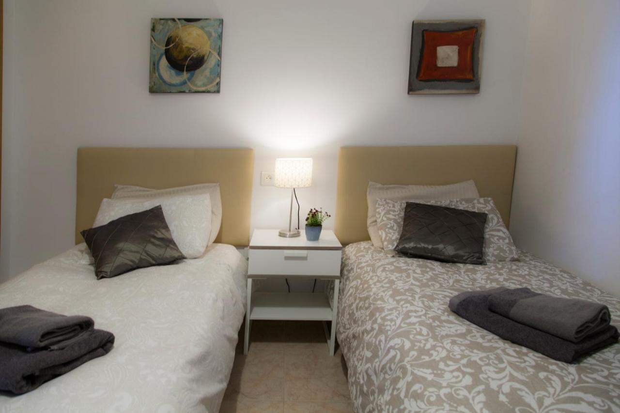 Butiplaya Apartament ลากาลาเดมิฮาส ภายนอก รูปภาพ